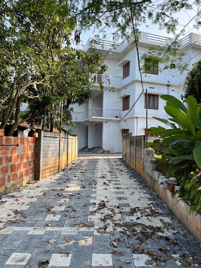Wayanad Biriyomz Residency, Kalpatta, Low Cost Rooms And Deluxe Apartment Exterior foto